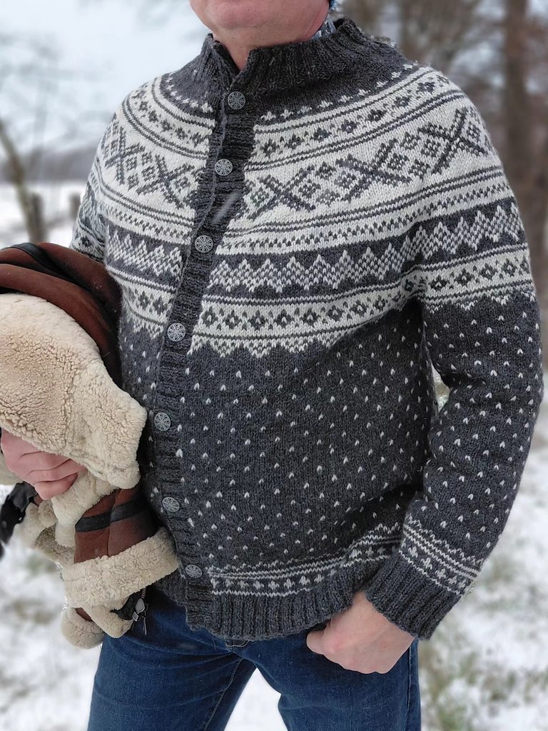 Męski kardigan z żakardowym wzorem Novita 7 Brothers zimowy