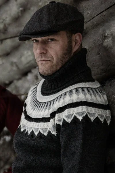novita bookazine nordic country life mens yoke sweater400x600