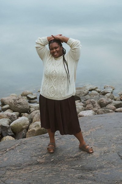 sweter na drutach wloczka novita 7 sisters woolloop sweter na drutach wloczka novita 7 sisters woolloop